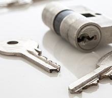 Commercial Locksmith Services in Greater Carrollwood, FL